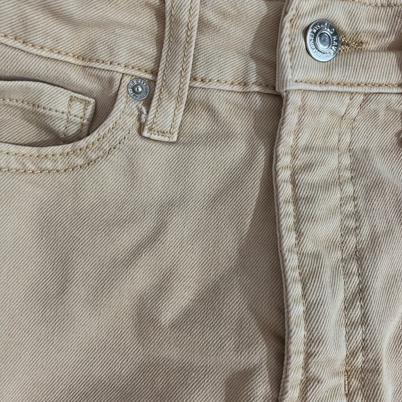 Old Navy High Rise Women Jeans - Cream - Picture 3 of 7